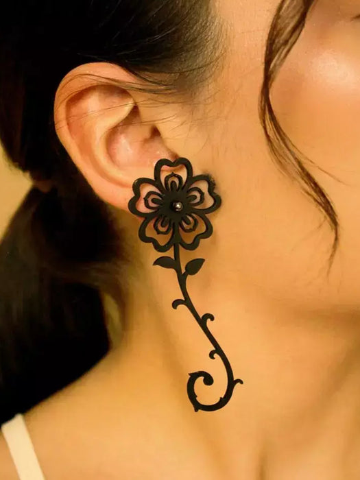 TUN LADY FLOWER EARRINGS