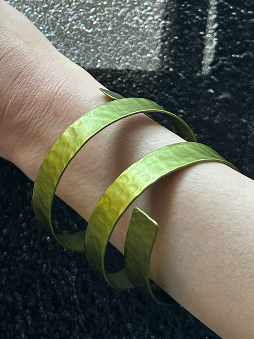 MONICA THICK SCUP BRACELET