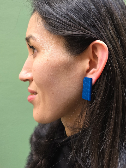 MONICA TEXTURED REC EARRINGS
