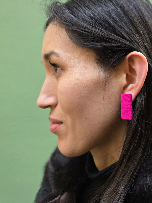 MONICA TEXTURED REC EARRINGS