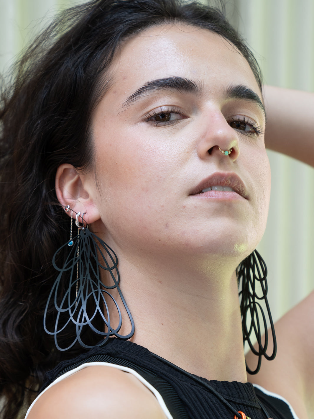 TUN TWIST EARRINGS