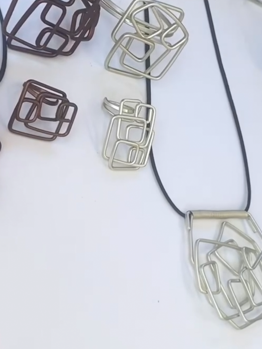 MOLA NECKLACE