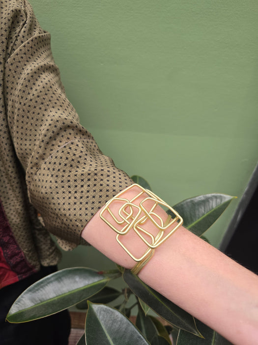 LOCO CUBE SPIRAL BRACELET
