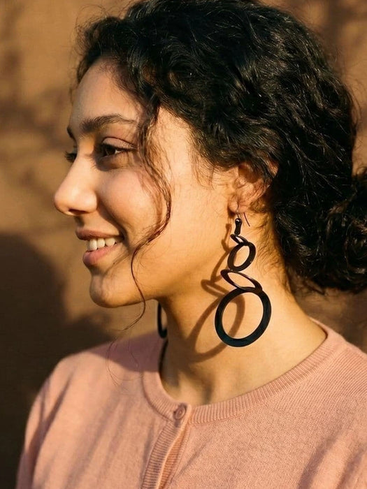 TUN OPA EARRINGS