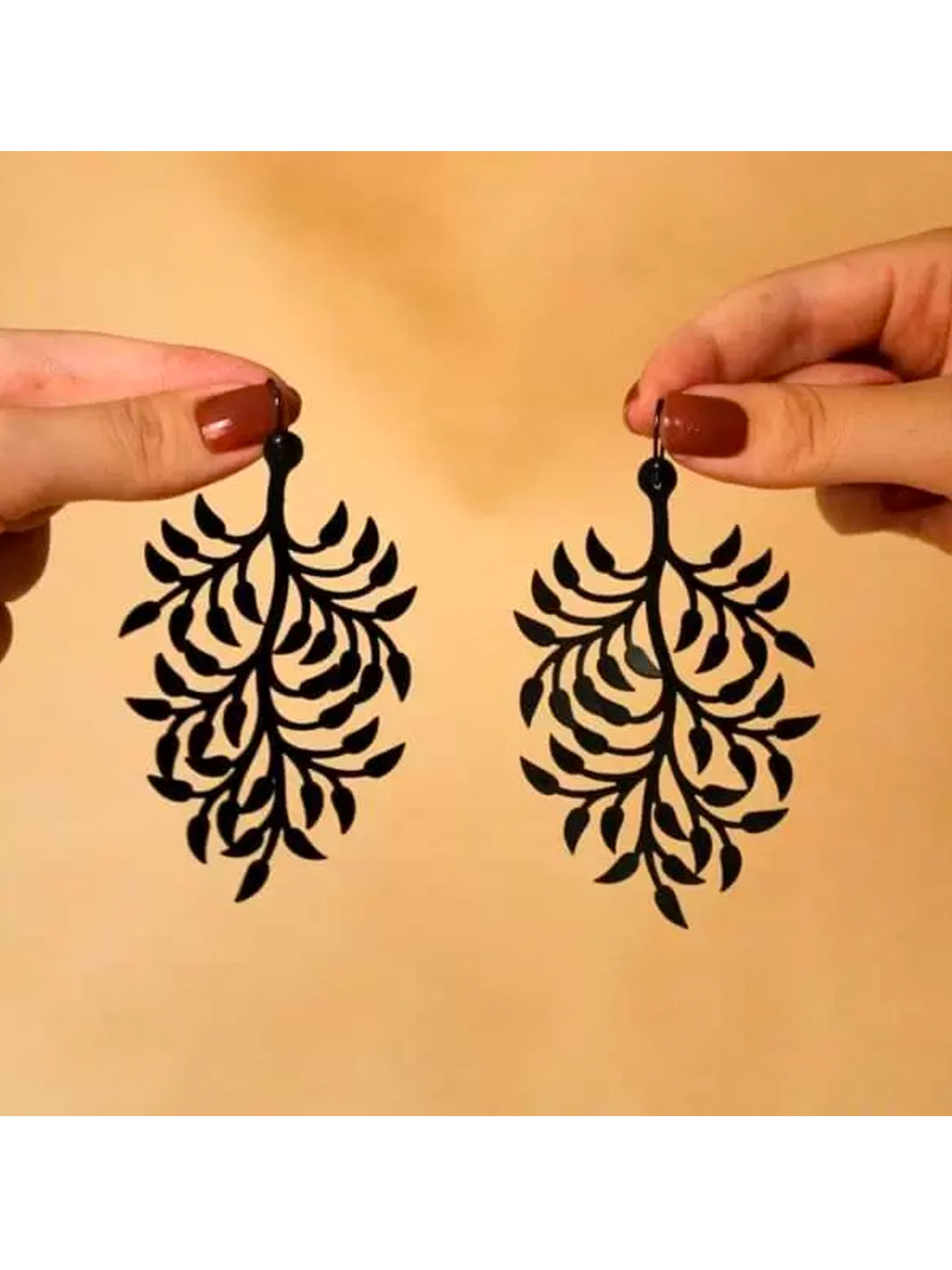TUN ARBO EARRINGS