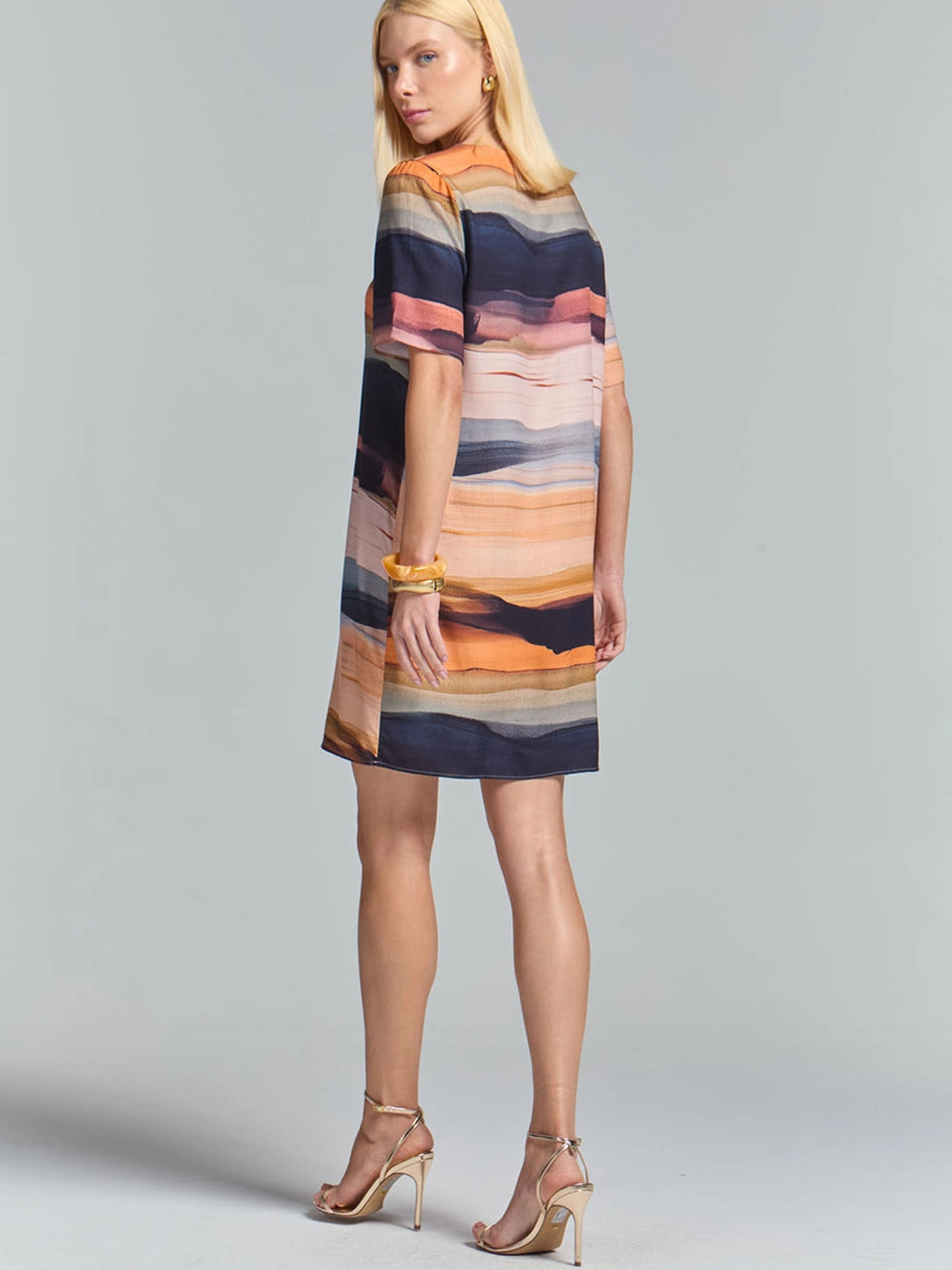 SOMMER DRESS