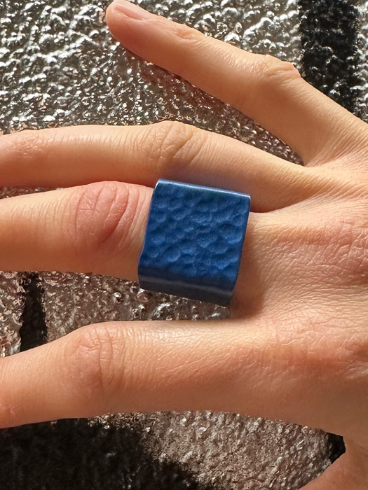 MONICA SQUARE RING