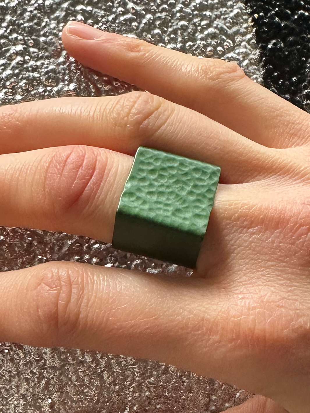 MONICA SQUARE RING