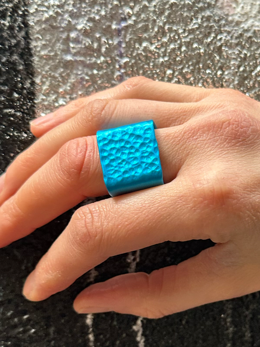 MONICA SQUARE RING