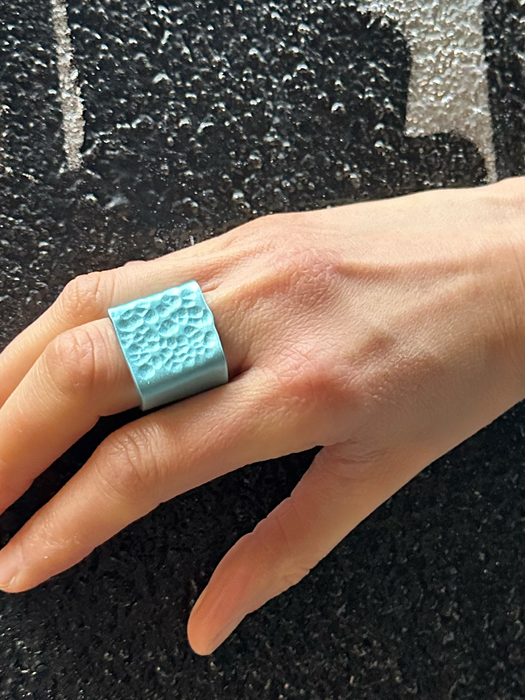 MONICA SQUARE RING