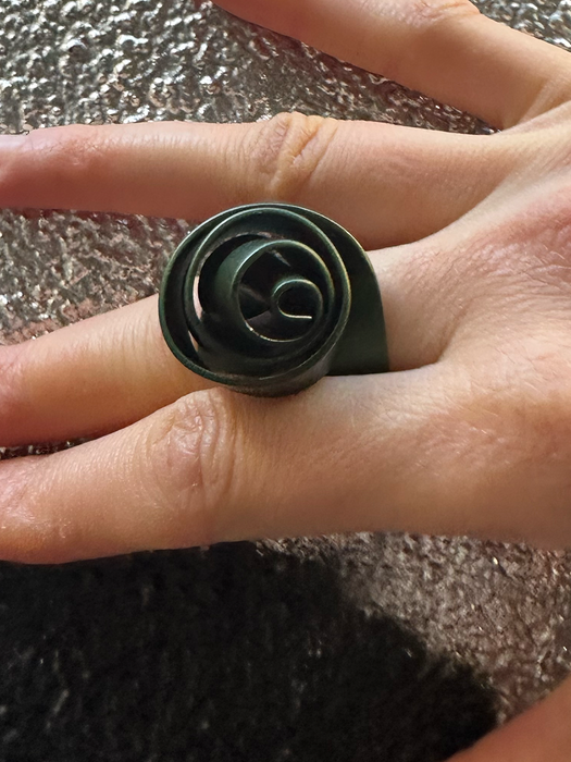 KNOT RING