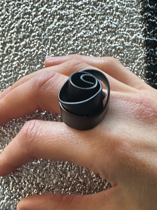 KNOT RING