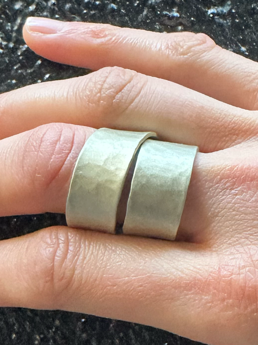 GIANT SCUP RING