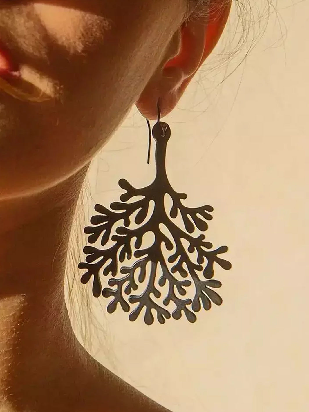 TUN ALGA EARRINGS