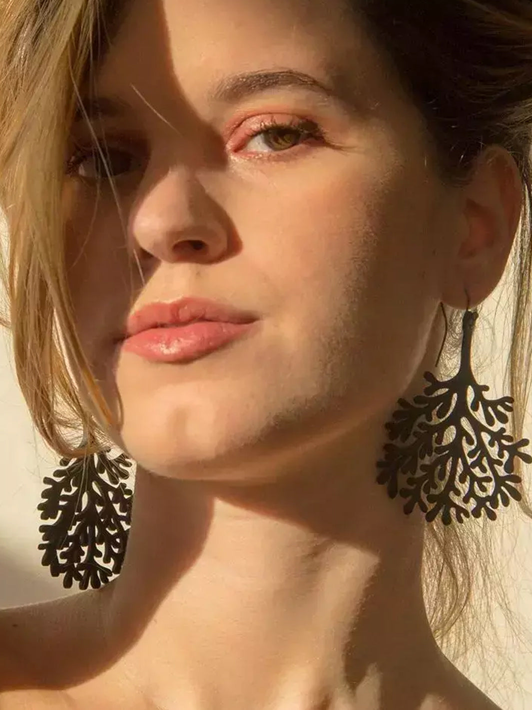 TUN ALGA EARRINGS