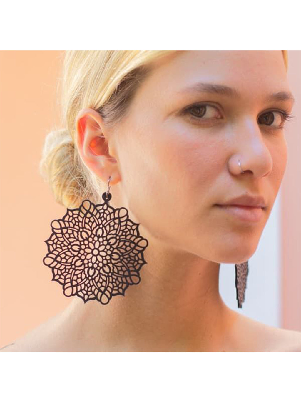 TUN FLAKE EARRINGS