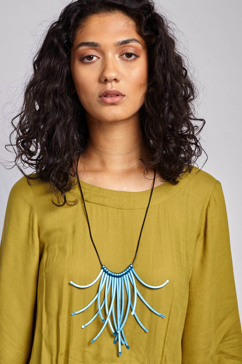 MONICA STRAWS NECKLACE