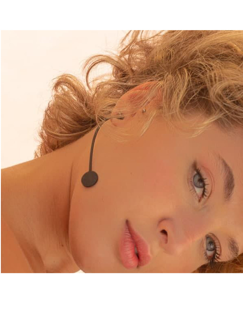 TUN CIRCLE DROP EARRINGS