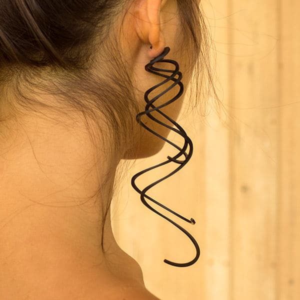 TUN CARACOL EARRINGS