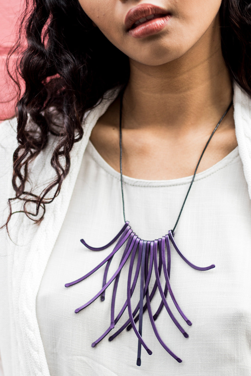 MONICA STRAWS NECKLACE