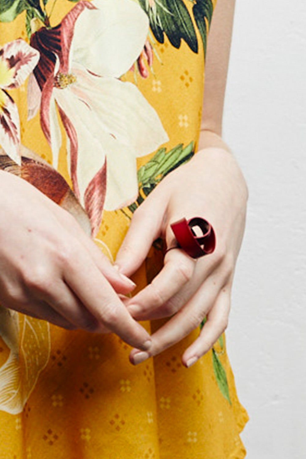 KNOT RING
